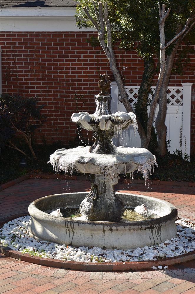 Winton Inn & Suites Barnwell Exterior photo